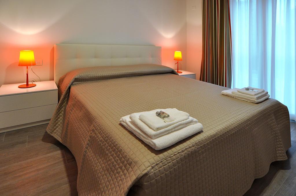 Bb Hotels Aparthotel Arcimboldi — Photos 1